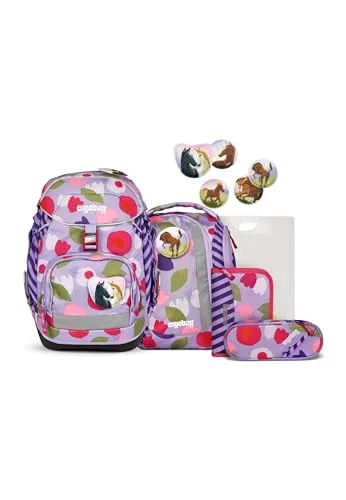 ergobag Schulranzen pack Set BlütenzauBär - Lila, 6-teilig - Schulranzen Set mit schmutz- und wasserabweisendem Material, höhenverstellbarem Rückensystem und praktischer Fächeraufteilung für optimalen Komfort und Organisation.