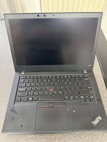 Lenovo Thinkpad T480 - Leistungsstarker Business Laptop - Laptops mit Intel Core i5-8350U, 16 GB RAM und 256 GB SSD für schnelles Arbeiten. Ideal für Berufstätige, die Zuverlässigkeit und Leistung benötigen.