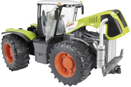 BRUDER Claas Xerion 5000 03015 - Miniatur Traktor mit lenkbaren Rädern, kraftintelligent und detailgetreu für realistischen Spielspaß