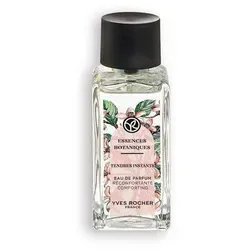 Yves Rocher Essences Botaniques Tendres Instants Eau de Parfum 50 ml - Damenduft mit blumig-moschusartigem Charakter, vereint beruhigende Noten von Kamille und Neroli für ein Gefühl von Weichheit und Komfort. Hergestellt in der Bretagne, Frankreich.
