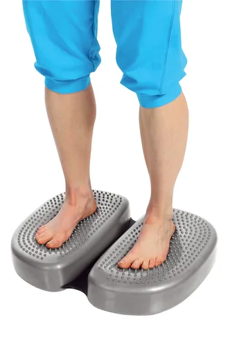 Togu Balance-Step "Aero-Step Pro" - Beidseitig verwendbar - Fitnesskleingeräte - Ideal für intensives Balancetraining mit rückenfreundlicher Anwendung und Massageeffekt durch 1000 Noppen. Inkl. Übungsanleitung und Pumpe.