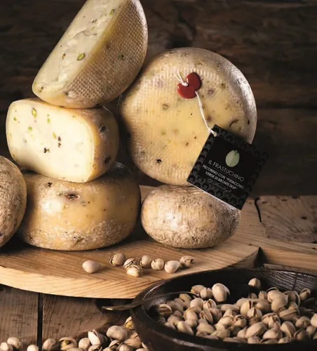 Il Frastuchino mit Pistazien approx. 1.0 kg. - Rocca Toscana Formaggi