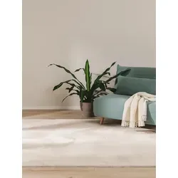 benuta Basic Kunstfaser Fellteppich Furry - Beige 120x170 cm - Teppich mit täuschend echtem Kunstfell, ideal für Fußbodenheizung und maschinenwaschbar - perfekt für gemütliche Wohnräume.