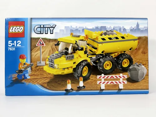 LEGO City 7631 - Kipper - Neu und OVP - Entdecke den LEGO Kipper aus der CITY-Serie! Perfekt für Bauprojekte und kreatives Spielen. Ideal für Kinder ab 7 Jahren, im originalen Karton verpackt.