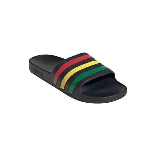 adidas Adilette Aqua Slides core black-green-pure ruby (A0QM) 5 - Stylische adilette für Freizeit und Wassersport. Mit weichem Cloudfoam Fußbett für hohen Tragekomfort und schnelltrocknendem Material. Ideal nach dem Workout und im Schwimmbad.