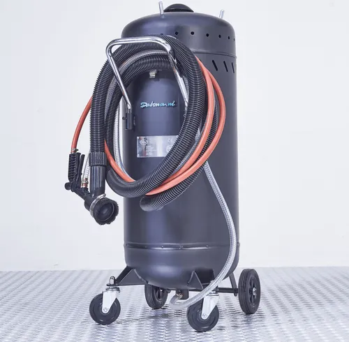 Mobiles Sandstrahlgerät mit Absaugung - 80 Liter Strahlkessel - Sandstrahlgerät mit integriertem Absauger für wiederverwendbares Strahlmittel, ideal für Aluminium, Stahl, Holz und Polyester. Inklusive Sandstrahlmaske und Zubehör.