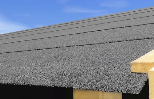 CHILLROI Selbstklebende Bitumendachbahn schwarz 2,5 m² - Gartenhaus-Dachschindeln, UV- und farbbeständig, reißfest und rissüberbrückend – ideal für langlebigen Schutz Ihres Daches.