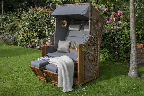 deVries Strandkorb XL - Beige, Komfort für 2 Personen - Strandkorb aus Akazienholz und Polyrattan, mit verstellbarem Oberkorb für optimalen Sitz-Liege-Komfort und maritimem Look durch dekorative Holzbullaugen.