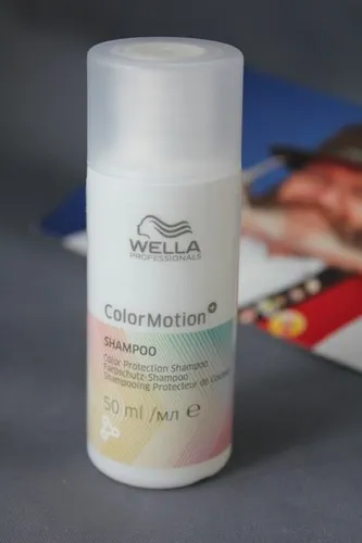 Wella Color Motion+ Farbschutz-Shampoo 50 ml - Shampoo für coloriertes Haar, in praktischer Reisegröße (50 ml) für optimalen Farbschutz und Pflege unterwegs.