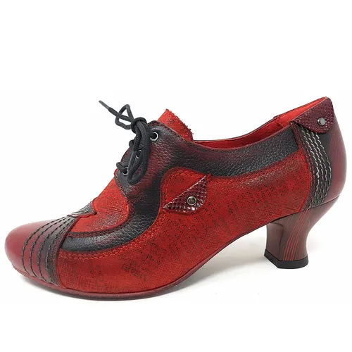 Simen Schnürpumps Damen 383136373339 Rot 36 EU - Pumps in trendy Rot aus hochwertigem Echtleder, mit Ziernähten und trendigen Nieten. Ideal für elegante Anlässe und den Alltag, bieten sie Komfort durch weiche Innensohle und stabilen Trichterabsatz.
