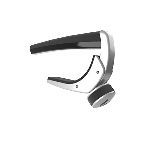 D'Addario Pro Plus Capo, Silber - Kapodaster mit FlexFit Technologie, passt sich jedem Griffbrettradius an und bietet optimalen Druck für beste Stimmgenauigkeit. Ideal für 12-saitige Gitarren und oktavierte Saitenpaare.