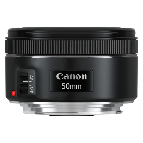 Canon EF 50mm f/1.8 STM - Vollformat Objektiv - Hochwertiges 50mm Objektiv für Canon EF, ideal für Portraits und Aufnahmen bei schwachem Licht mit schneller Blende f/1.8.
