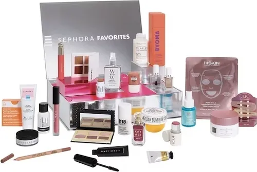 Sephora Adventskalender 2024 - 26 Überraschungen für Beauty-Liebhaber - Adventskalender mit 26 Produkten für Make-up, Pflege und Haarpflege. Enthält Must-haves von Top-Marken wie Fenty Beauty und Olaplex. Perfekt für die Vorweihnachtszeit!
