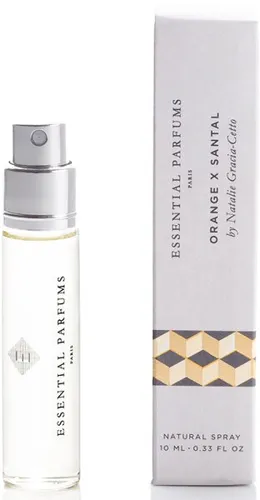 Essential Parfums ORANGE X SANTAL EDP 10ml - Unisex Duft mit einzigartiger Kombination aus italienischem Orangenbitteröl und nachhaltigem australischem Sandelholz. Erleben Sie einen erfrischenden und holzigen Duft, der den Alltag bereichert.