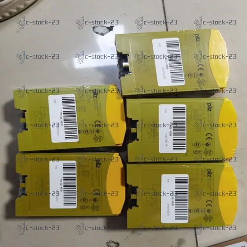 1PC Neues Pilz Sicherheitsrelais PNOZ mo4p 773536