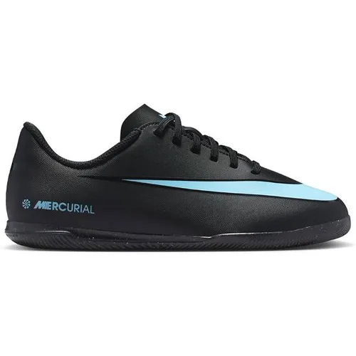 Nike Vapor 16 Club IC Schatten Hallenschuhe Kinder - Fußballschuhe für Kinder mit FlyTouch Lite Leder, ideal für Hallen- und Straßenspiele, bieten hervorragende Dämpfung und rutschfeste Gummilaufsohle für optimalen Halt.