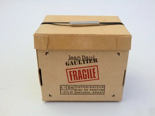 Jean Paul Gaultier FRAGILE Eau de Parfum 50ml - Damenparfüm mit blumigen Noten, ideal für besondere Anlässe und verleiht einen Hauch von Eleganz.