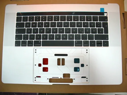 Apple A1990 MR942D/G Grau Topcase Gehäuse mit Tastatur - Komplettes Gehäuse für Apple MacBook Pro A1990, ideal für Austausch oder Reparatur, bietet ein elegantes Design in Space Grey.
