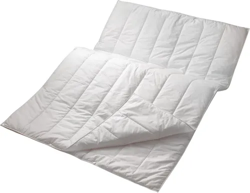 Centa-Star Microfaserbettdecke Sport Line 135x200 cm - Bettdecken für alle Jahreszeiten, ideal für Hausstauballergiker, mit hochwertiger Advansa Active-Microfaserfüllung für optimalen Schlafkomfort.