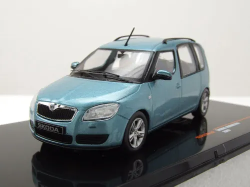 Skoda Roomster 2007 Modellauto 1:43 - hellblau metallic - Modellauto im Maßstab 1:43, detailgetreu aus Die-Cast gefertigt, ideal für Sammler und Fans von Skoda. Mit Originalverpackung!