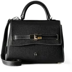 Aigner Farah S Handtasche schwarz 133071-0002 - Elegante Handtasche aus genarbtem Rindsleder in Schwarz, ideal für stilbewusste Frauen, die Wert auf Qualität legen.