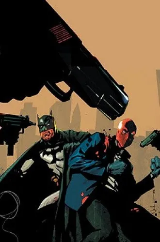 Batman: Batman Under The Red Hood - Graphic Novel von Judd Winick - Bücher, spannende Graphic Novel mit 384 Seiten, die die düstere Geschichte von Batman und dem mysteriösen Red Hood erzählt.