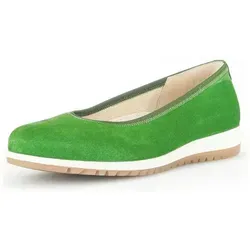 Gabor Ballerinas Veloursleder in Grün 40 EU - Elegante Halbschuhe aus hochwertigem Veloursleder, ideal für lässige Outfits. Bequem mit 3 cm Blockabsatz und runder Schuhspitze, perfekt für den Alltag.