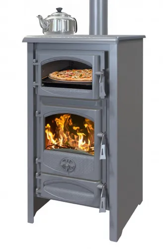 Kaminofen LUNA C-G mit Backfach - 9,7 kW - Kaminofen für den Innenbereich mit 9,7 kW Nennwärmeleistung, Gusseisentür und 79% Wirkungsgrad – ideal für gemütliche Abende.