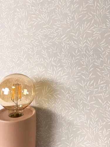Newroom Vliestapete Erica Beige - Vintage Blumentapete - Romantische Floral Tapete in 3D Optik, ideal für Schlafzimmer, Wohnzimmer und Küche. Wasser- und Dampfbeständig, dimensionsstabil und leicht abziehbar.