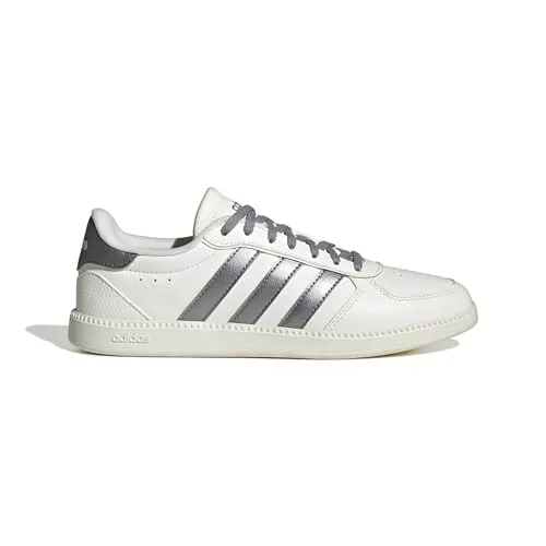 Adidas Breaknet Sleek - weißer Sneaker - Stylischer und atmungsaktiver Sneaker mit modernem Design, ideal für jeden Anlass. Perforierte Details sorgen für Frische, während das weiche Obermaterial und die Gummiaußensohle optimalen Komfort bieten.