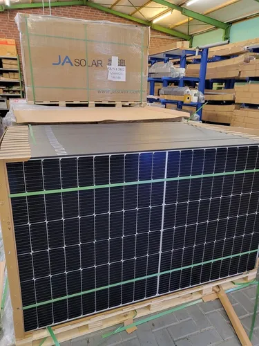 JA Solar JAM60S20 385W Halbzelle PERC Solarmodule - Schwarz - Solarmodule für Heim und Garten, monokristallin mit 385W Leistung, wasserdicht und ideal für netzgekoppelte Systeme.