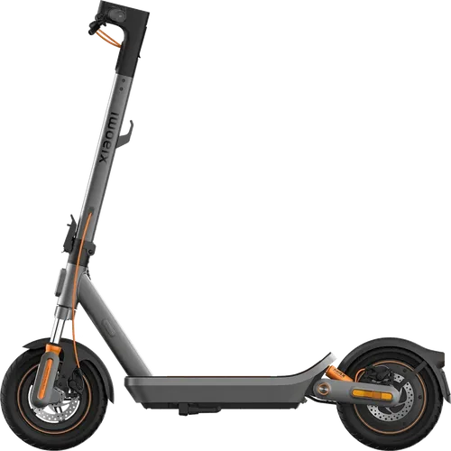 Xiaomi E-Scooter Electric Scooter 6 Max DE – 20 km/h - Der Xiaomi E-Scooter 6 Max bietet mit einer Reichweite von bis zu 70 km und einem leistungsstarken Motor von 450 W eine ideale Mobilitätslösung für den urbanen Raum. Robust und komfortabel für den täglichen Einsatz.