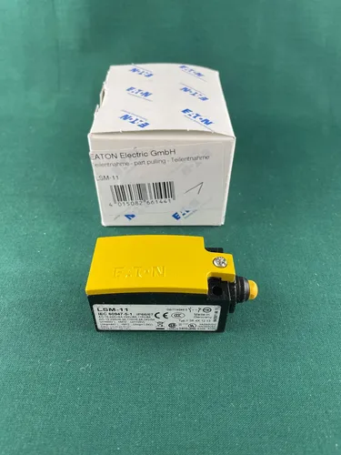 Eaton/Moeller Positionsschalter LSM-11 - Sicherheitspositionsschalter mit IP66/IP67 Schutz, ideal für industrielle Anwendungen und hohe Umgebungstemperaturen von -25 bis 70 °C.
