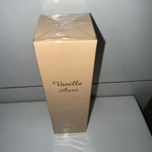 Maison Asrar Vanilla Aura Eau de Parfum 100 ml - Eau de Parfum mit feinem Vanilleduft, ideal für den täglichen Gebrauch. Das elegante Spray sorgt für ein langanhaltendes Dufterlebnis.