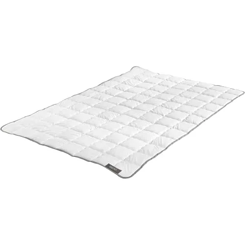 Badenia Trendline Clean Cotton Bettdecke für den Sommer, 155 x 220 cm - Bettdecken aus 100% Baumwolle, klimaregulierend und ideal für Allergiker. Öko-Tex zertifiziert und pflegeleicht bis 95 °C für besten Schlafkomfort.