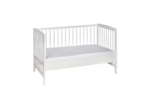 Schardt Beistellbett Micky, 60 x 120 cm (weiß) - Multifunktionsbett Micky aus massivem, natur lackiertem Holz, ideal als Gitter- oder Beistellbett. Mit stufenloser Verstellung für perfekte Anpassung an jedes Elternbett.