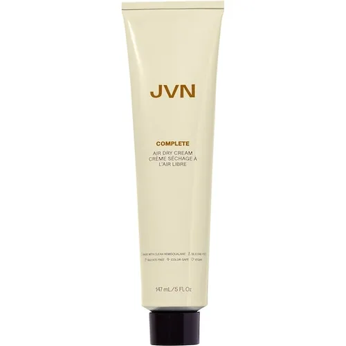 JVN Haarpflege StylingComplete Air Dry Cream 147 ml - Die JVN Complete Air Dry Cream sorgt für unkompliziertes Styling ohne Hitze. Sie betont die natürliche Haartextur, bietet leichten Halt und reduziert Frizz. Ideal für alle Haartypen, auch coloriertes Haar, mit einer veganen und sulfatfreien Formel.