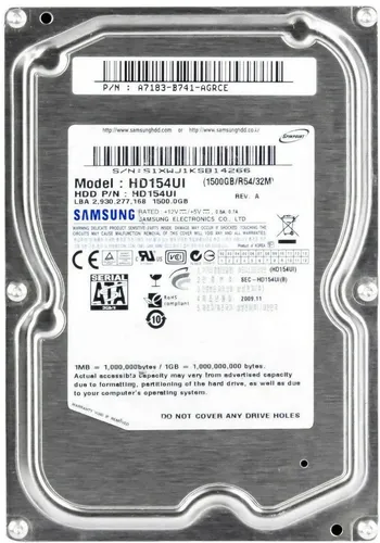 Samsung 1,5TB HDD HD154UI - 7200RPM SATA II Festplatte - Interne 3,5'' Festplatte mit 1,5 TB Speicher, 7200 RPM für schnelle Datenübertragung, ideal für PC und Server. Zuverlässige Leistung mit 3 Jahren Herstellergarantie.