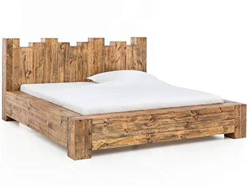 Woodkings Holzbett 180x200 Kingsburgh - Rustikales Doppelbett aus recycelter Pinie, Massivholz-Design für ein gemütliches Schlafzimmer, ideal für nachhaltige Einrichtung.