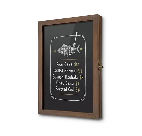 Showdown Displays Hängevitrine aus Holz - DIN A3 - Hängevitrine aus Holz für stilvolle Präsentationen, magnetische Rückwand für flexible Notizen und Vintage-Verschlussstift für einfache Handhabung. Ideal für Kantinen, Restaurants und Büros.