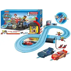 Carrera FIRST Disney Pixar Cars - 2,4m Power Duell Autorennbahn mit Lightning McQueen, idealer Spielspaß für Kinder ab 3 Jahren
