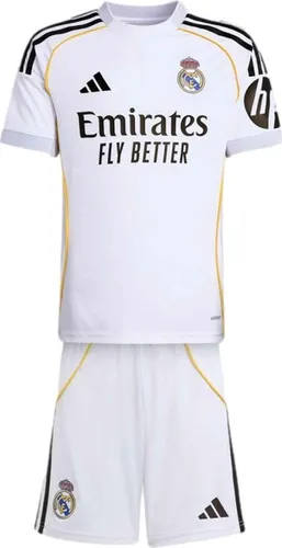adidas Performance Trainingsanzug REAL MADRID 25/26 JUNIOR (1-tlg) weiß 13-14Y - Stylischer und bequemer Trainingsanzug für junge Fußballfans, aus recyceltem Polyester, ideal für das Training oder Freizeitaktivitäten.