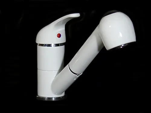 Einhebel Spüle Küchenarmatur Brause Weiss Niederdruck - Hochwertige Armatur für die Küche mit ausziehbarer Geschirrbrause, ideal für flexibles Arbeiten. Korrosionsbeständiger Messingkörper und einfache Montage.