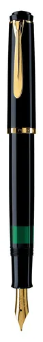 Pelikan Füller Classic M200 - Eleganter Kolbenfüller - Premium Füller aus Edelharz mit 24-Karat vergoldeter Feder. Ideal für Rechts- und Linkshänder, bietet hohen Schreibkomfort und ein fließendes Schriftbild. Made in Germany.