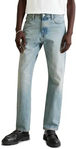 Marc O'Polo DENIM Straight-Jeans Sverre mit Fade-Effekten - Stylische Straight-Jeans in Light Blue mit modernen Fade-Effekten. Aus 100% Baumwolle, ideal für einen lässigen Look. Maschinenwaschbar und bequem für den täglichen Einsatz.