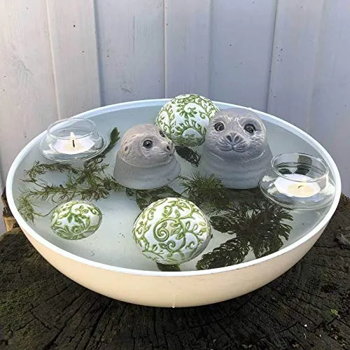 Miniteich creme-weiß komplett mit Schale Schwimm Kugeln und  Seehunden Robben