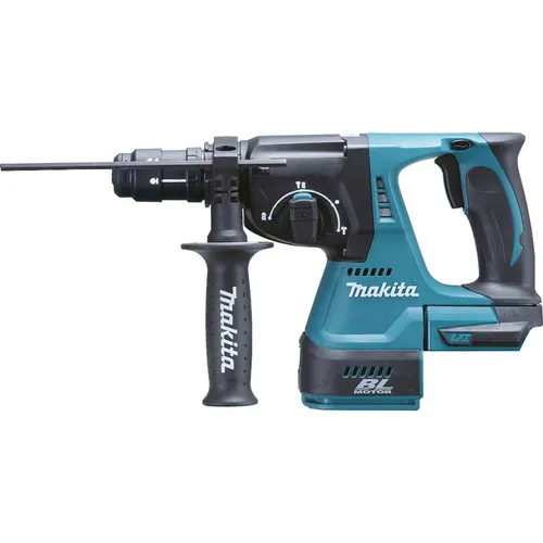 Black+Decker Elektro-Heckenschere BEHT201 - Effizientes Schneiden für kleine Hecken - Heckenscheren: 420W Leistung, 45 cm Schwertlänge und ergonomischer T-Handgriff sorgen für präzises Schneiden und optimale Sicht bei der Arbeit.