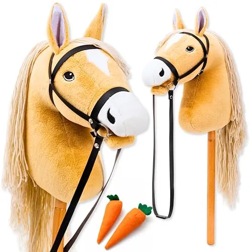 Hoofly® Hobby Horse Steckenpferd A3 – Realistisches Pferd für Kinder mit Trense - Kreatives Spielen und Bewegung vereint! Das Hoofly Hobby Horse fördert die Fantasie und ist ideal für Innen- und Außenbereich. Mit abnehmbarem Stab für einfachen Transport und tolle Designs – ein perfektes Geschenk für kleine Pferdefans!