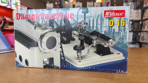 Wilesco 00016 Dampfmaschine D16 - Hochwertige deutsche Qualität - Wilesco Dampfmaschine D16, hergestellt in Deutschland, bietet authentisches Dampferlebnis und ist ideal für Sammler und Modellbau-Enthusiasten.