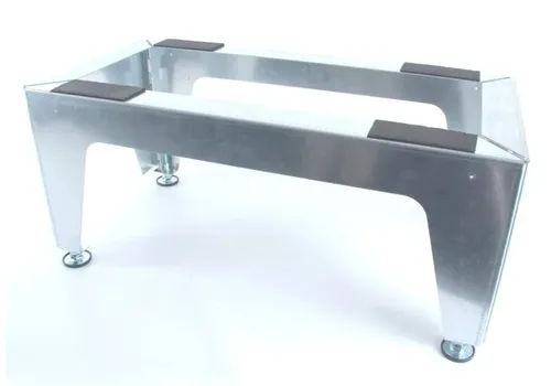 Zehnder Montagesockel Focus 200 - Beamer-Halterungen mit höhenverstellbaren Fußelementen für eine flexible und stabile Montage des Komfort-Lüftungsgerätes Focus 200, ideal zur Anpassung an Fußbodenunebenheiten.